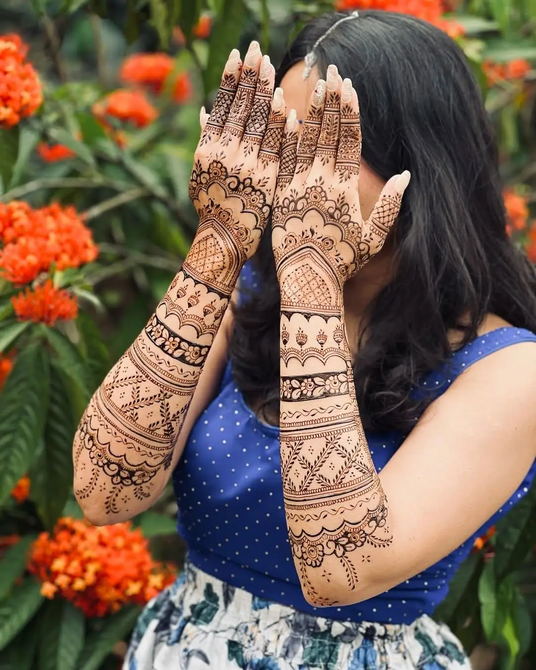 ZuwixArt creates premium bridal mehndi with intricate designs that leave a lasting impression.