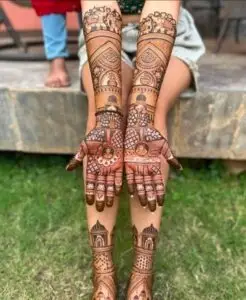 ZuwixArt Artist Applying Mehndi – Live Wedding in Pune